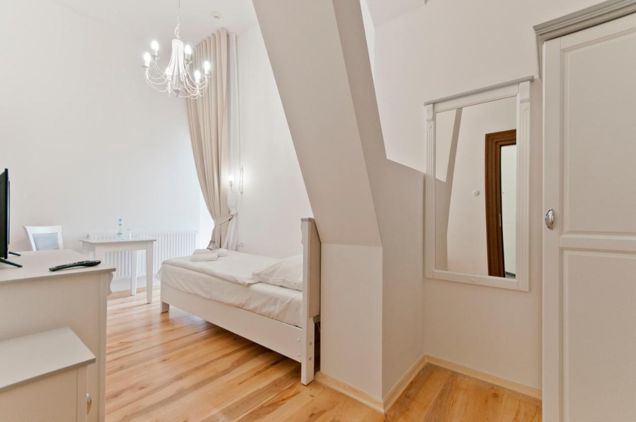 Moszna Zamek Hotel Bagian luar foto
