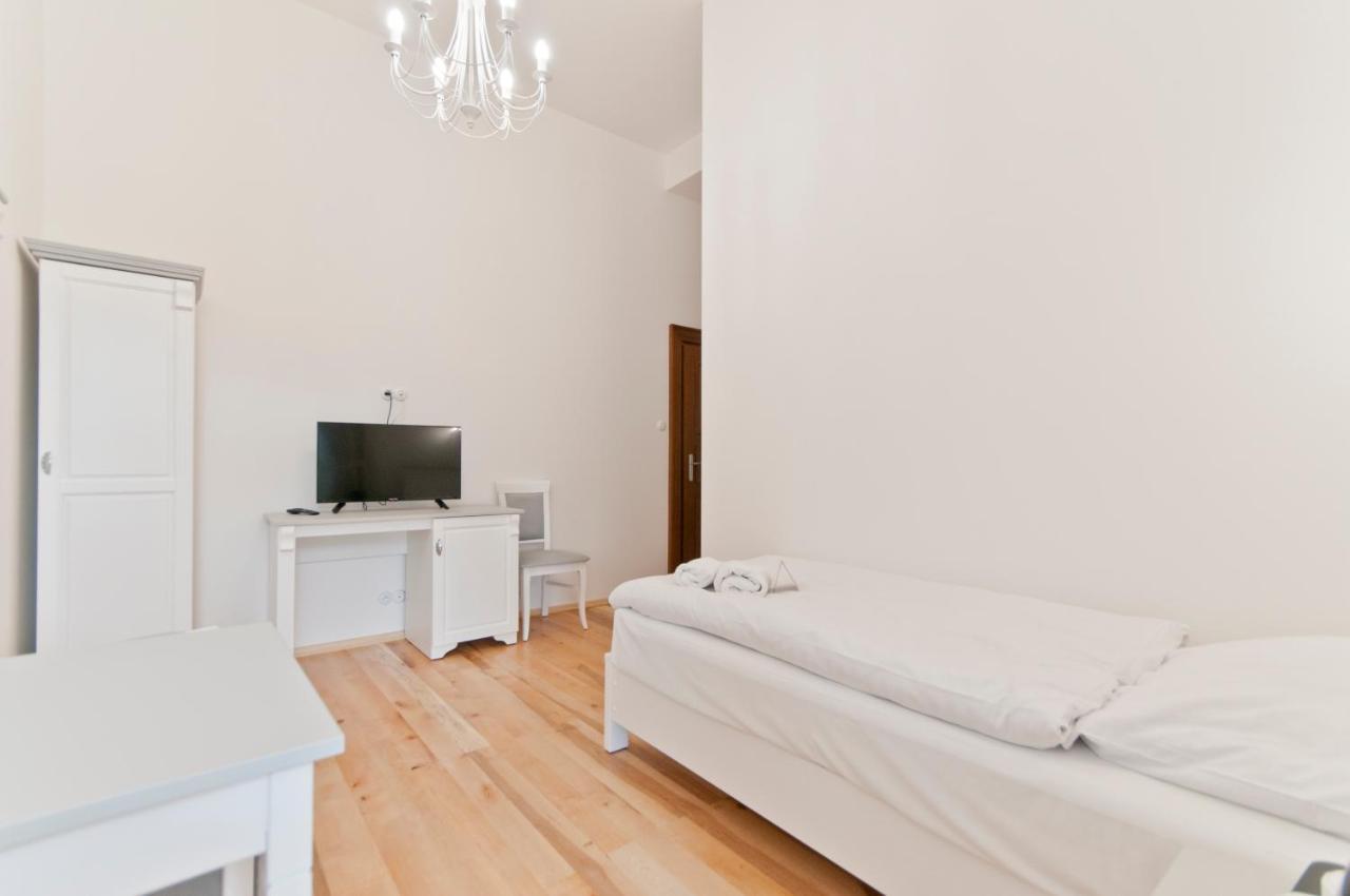Moszna Zamek Hotel Bagian luar foto