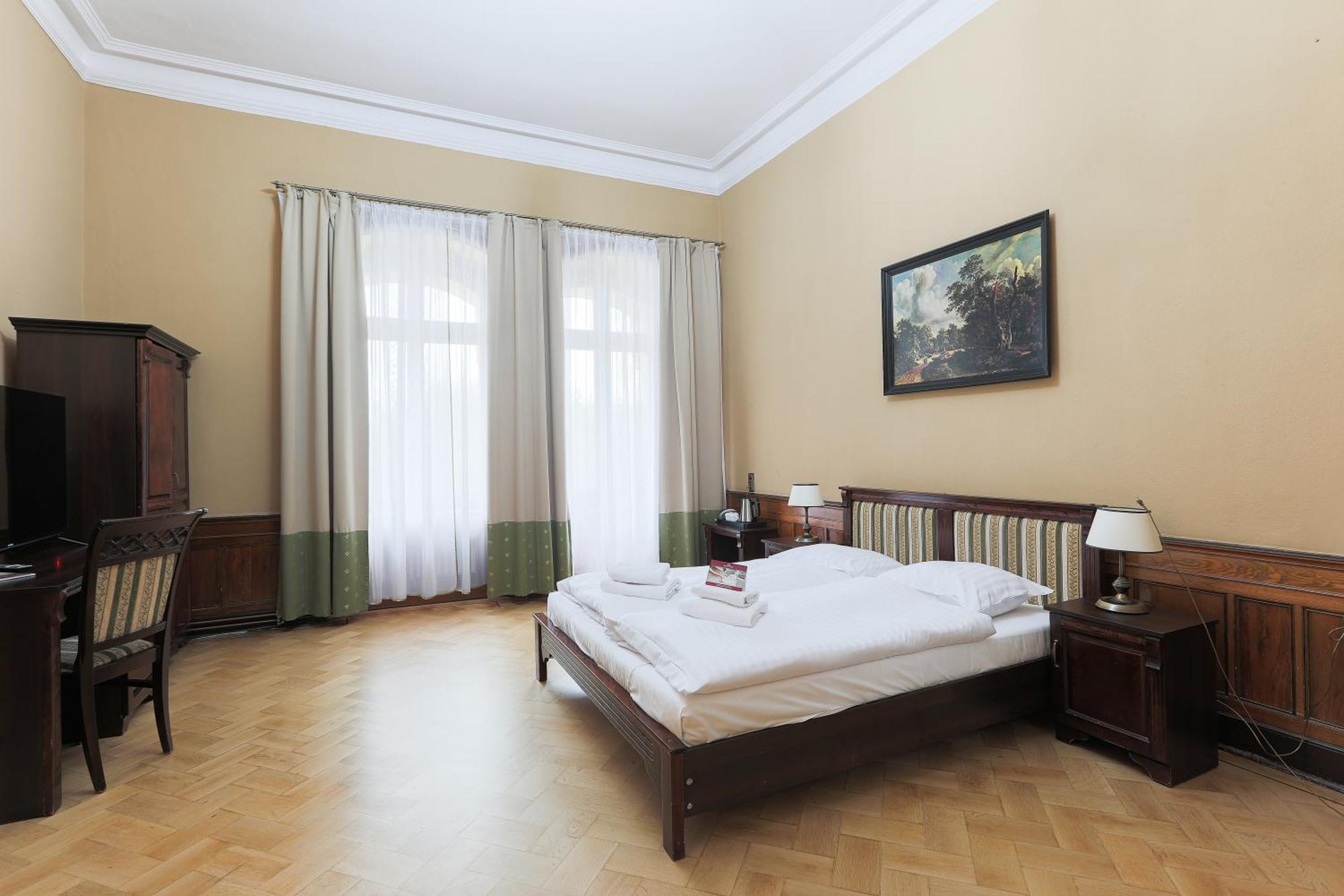 Moszna Zamek Hotel Bagian luar foto