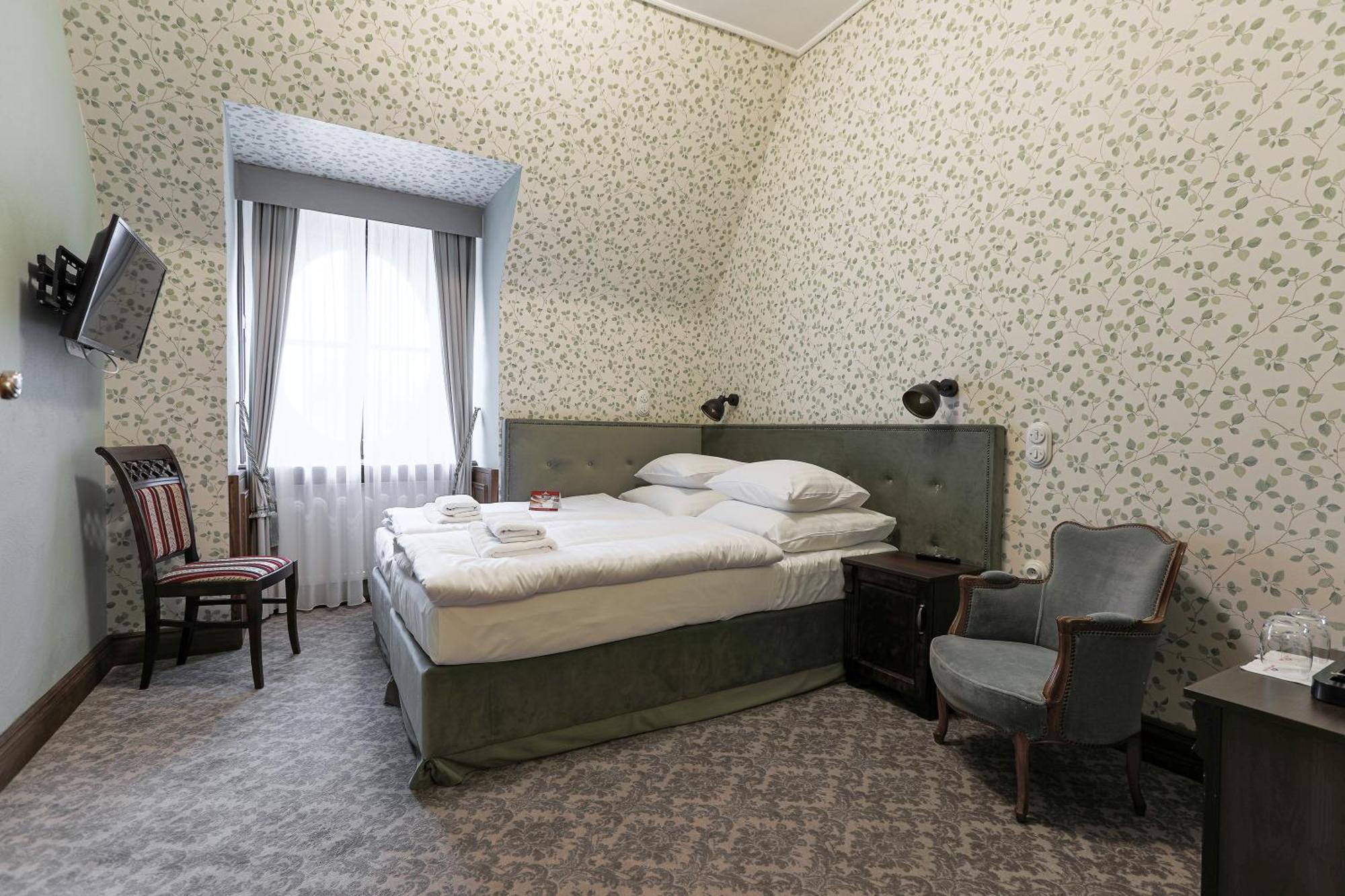 Moszna Zamek Hotel Bagian luar foto