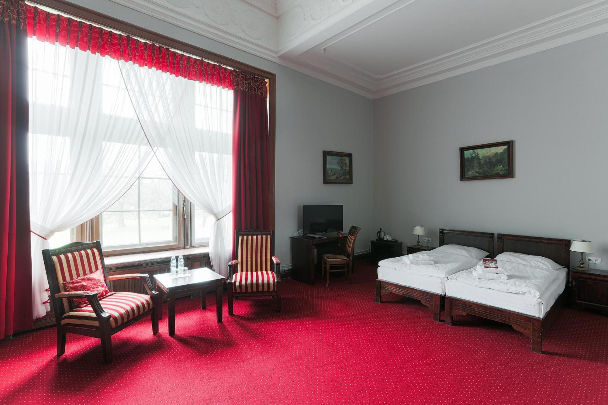 Moszna Zamek Hotel Bagian luar foto